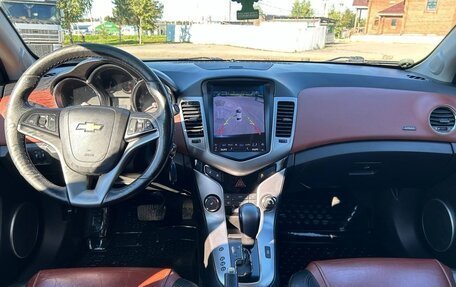Chevrolet Cruze II, 2012 год, 675 000 рублей, 6 фотография