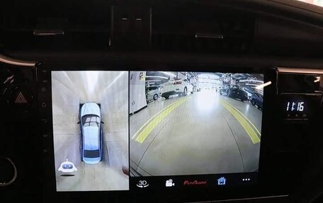 Toyota Corolla, 2019 год, 1 940 000 рублей, 15 фотография