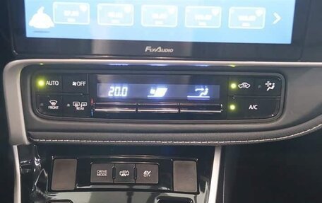 Toyota Corolla, 2019 год, 1 940 000 рублей, 14 фотография