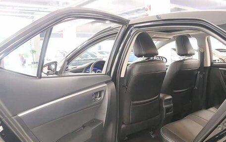 Toyota Corolla, 2019 год, 1 940 000 рублей, 16 фотография