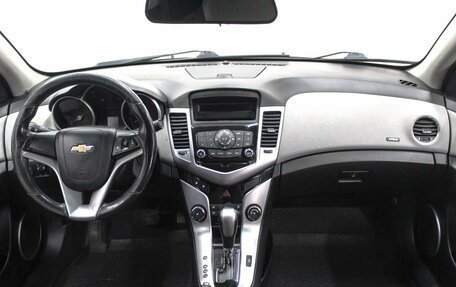 Chevrolet Cruze II, 2012 год, 879 900 рублей, 7 фотография