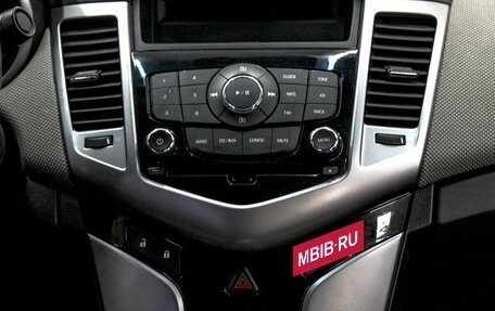 Chevrolet Cruze II, 2012 год, 879 900 рублей, 18 фотография