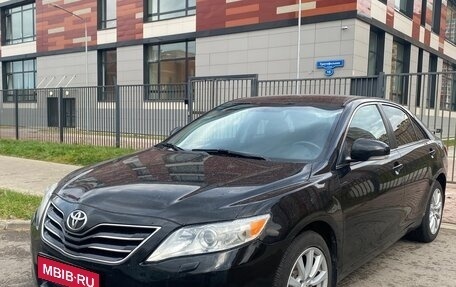 Toyota Camry, 2010 год, 1 100 000 рублей, 1 фотография