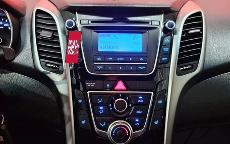 Hyundai i30 II рестайлинг, 2014 год, 895 000 рублей, 11 фотография