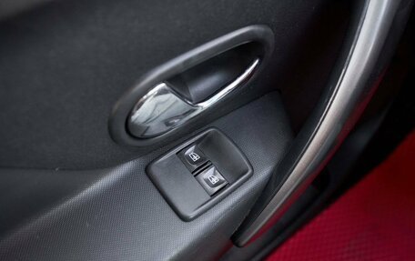 Renault Logan II, 2015 год, 683 000 рублей, 10 фотография