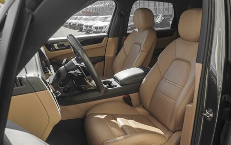 Porsche Cayenne III, 2019 год, 7 199 000 рублей, 10 фотография