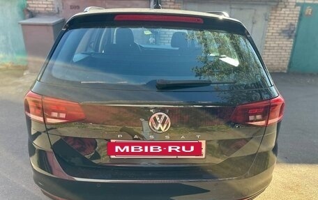 Volkswagen Passat B8 рестайлинг, 2019 год, 2 200 000 рублей, 6 фотография