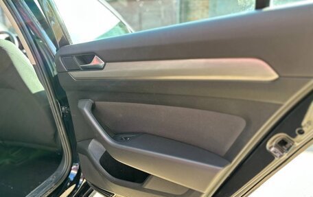 Volkswagen Passat B8 рестайлинг, 2019 год, 2 200 000 рублей, 25 фотография