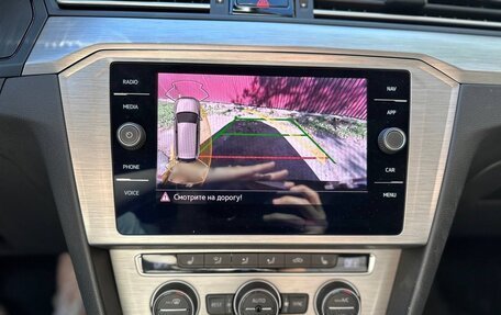 Volkswagen Passat B8 рестайлинг, 2019 год, 2 200 000 рублей, 20 фотография