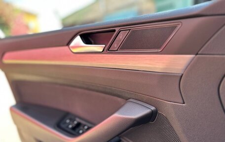 Volkswagen Passat B8 рестайлинг, 2019 год, 2 200 000 рублей, 26 фотография