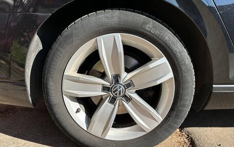 Volkswagen Passat B8 рестайлинг, 2019 год, 2 200 000 рублей, 31 фотография