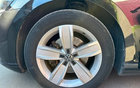 Volkswagen Passat B8 рестайлинг, 2019 год, 2 200 000 рублей, 32 фотография