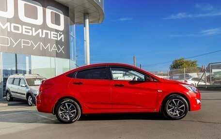 Hyundai Solaris II рестайлинг, 2014 год, 970 000 рублей, 3 фотография
