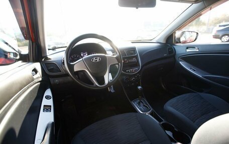Hyundai Solaris II рестайлинг, 2014 год, 970 000 рублей, 8 фотография