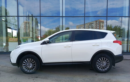 Toyota RAV4, 2015 год, 1 620 000 рублей, 8 фотография