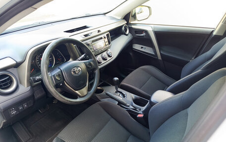 Toyota RAV4, 2015 год, 1 620 000 рублей, 16 фотография