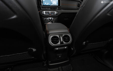 Jeep Wrangler, 2025 год, 8 300 000 рублей, 14 фотография