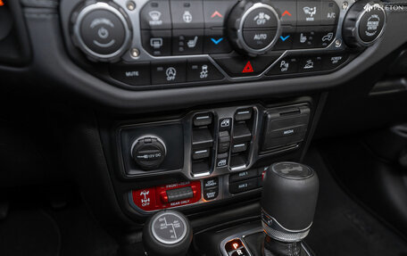 Jeep Wrangler, 2025 год, 8 300 000 рублей, 25 фотография