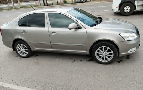 Skoda Octavia, 2011 год, 750 000 рублей, 9 фотография