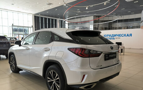 Lexus RX IV рестайлинг, 2019 год, 4 820 000 рублей, 7 фотография