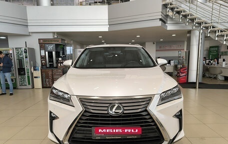 Lexus RX IV рестайлинг, 2019 год, 4 820 000 рублей, 2 фотография