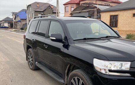 Toyota Land Cruiser 200, 2018 год, 7 100 000 рублей, 2 фотография