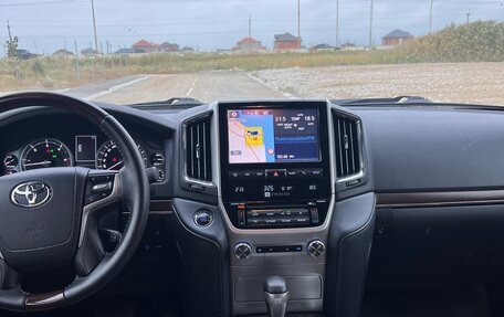 Toyota Land Cruiser 200, 2018 год, 7 100 000 рублей, 5 фотография