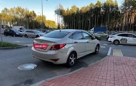 Hyundai Solaris II рестайлинг, 2015 год, 590 000 рублей, 3 фотография
