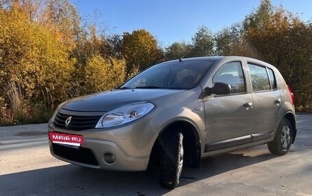 Renault Sandero I, 2011 год, 450 000 рублей, 2 фотография
