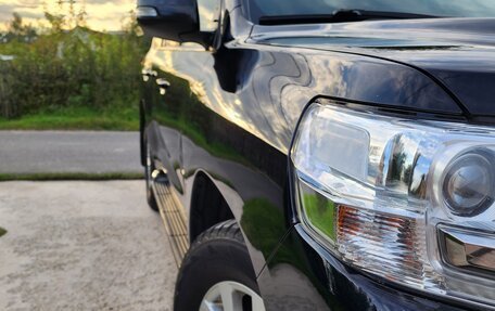 Toyota Land Cruiser 200, 2019 год, 6 700 000 рублей, 4 фотография