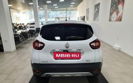 Renault Kaptur I рестайлинг, 2019 год, 1 326 000 рублей, 6 фотография