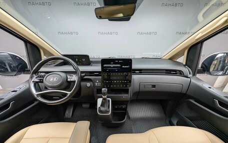 Hyundai Staria, 2021 год, 3 990 000 рублей, 5 фотография