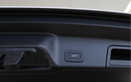 Land Rover Range Rover Evoque II, 2024 год, 4 894 833 рублей, 26 фотография