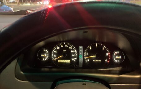 Toyota Ipsum II, 1998 год, 330 000 рублей, 10 фотография