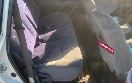 Toyota Ipsum II, 1998 год, 330 000 рублей, 7 фотография