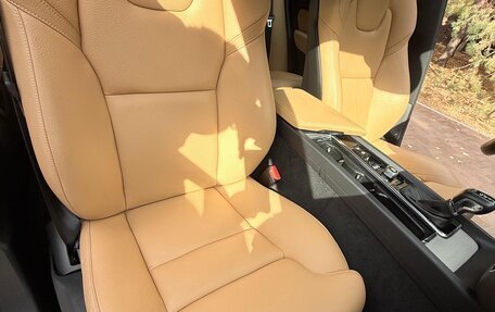 Volvo XC60 II, 2018 год, 4 100 000 рублей, 9 фотография