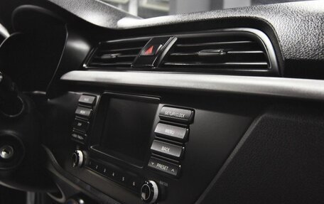 KIA Rio IV, 2018 год, 1 099 000 рублей, 10 фотография