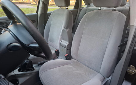 Ford Focus IV, 2002 год, 220 000 рублей, 11 фотография