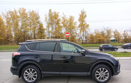 Toyota RAV4, 2016 год, 2 100 000 рублей, 8 фотография