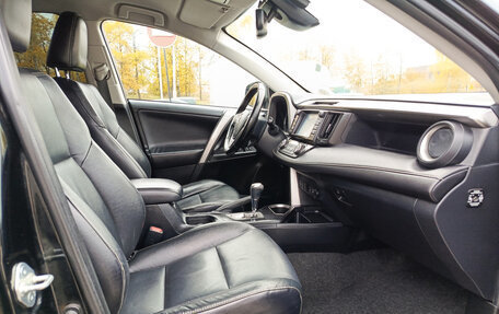 Toyota RAV4, 2016 год, 2 100 000 рублей, 15 фотография