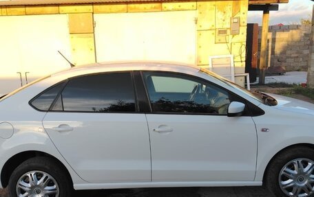 Volkswagen Polo VI (EU Market), 2014 год, 715 000 рублей, 3 фотография
