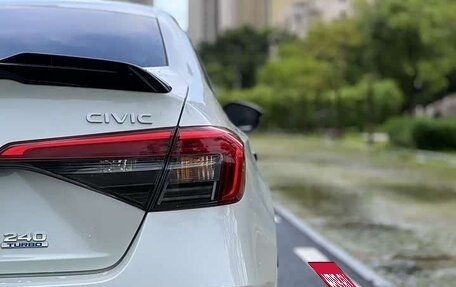 Honda Civic, 2022 год, 1 950 000 рублей, 10 фотография