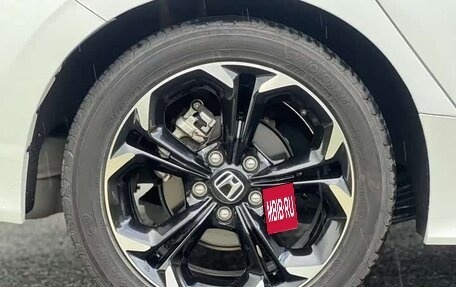 Honda Civic, 2022 год, 1 950 000 рублей, 12 фотография