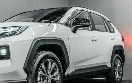 Toyota RAV4, 2025 год, 4 000 000 рублей, 15 фотография