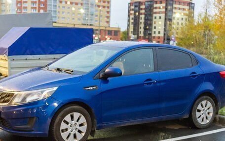 KIA Rio III рестайлинг, 2013 год, 700 000 рублей, 1 фотография