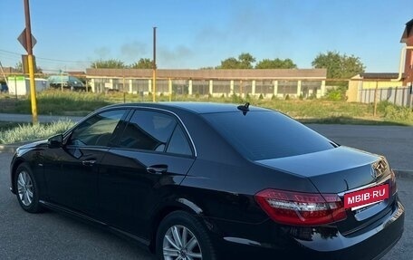 Mercedes-Benz E-Класс, 2010 год, 1 350 000 рублей, 9 фотография