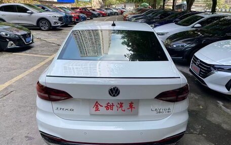 Volkswagen Lavida, 2022 год, 1 500 000 рублей, 4 фотография