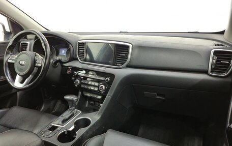 KIA Sportage IV рестайлинг, 2021 год, 2 580 000 рублей, 12 фотография