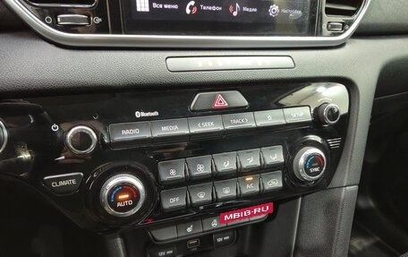 KIA Sportage IV рестайлинг, 2021 год, 2 580 000 рублей, 18 фотография