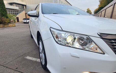 Toyota Camry, 2012 год, 1 700 000 рублей, 4 фотография